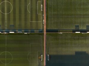 名古屋グランパス vs ファジアーノ岡山｜明治安田J1百年構想リーグ 地域リーグラウンドの対戦を徹底解説