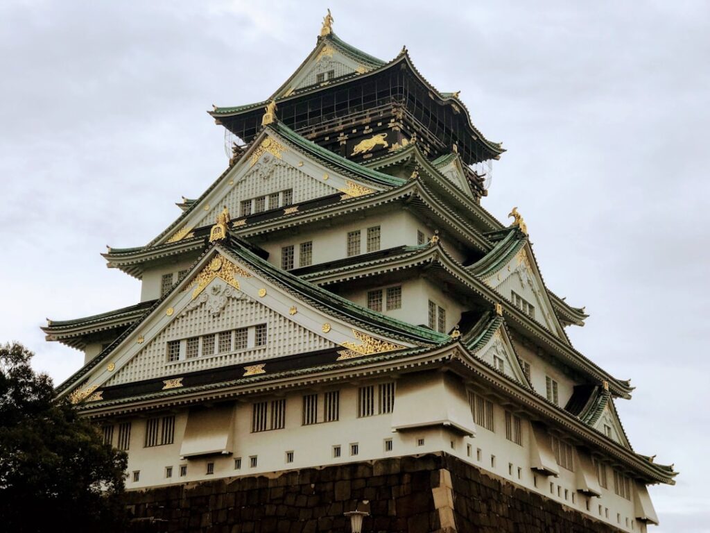 大阪城を10倍楽しむための完全ガイド｜実はまだ知られていない歴史の深層と観光の秘訣